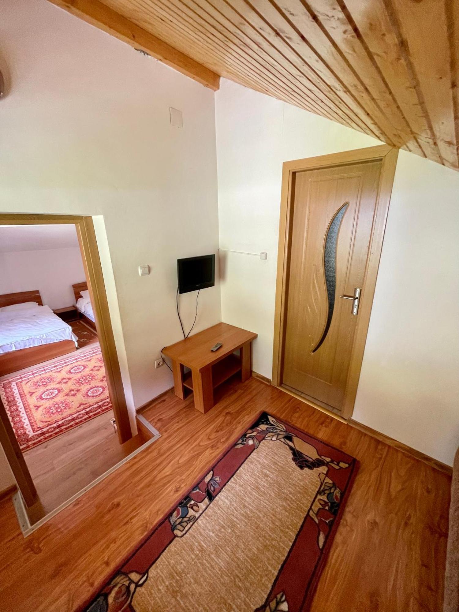 Casa De Vacanta Trei Brazi Rânca Extérieur photo